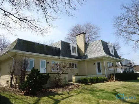 1009 Beachside Ln, Huron, OH 44839 photo 2