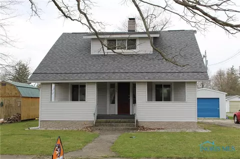 114 S Dewitt St, Paulding, OH 45879 photo 2