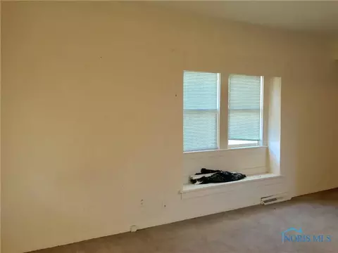 1412 Roosevelt Ave, Toledo, OH 43607 photo 12