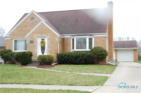 2827 E Glenn St, Toledo, OH 43613 photo 1