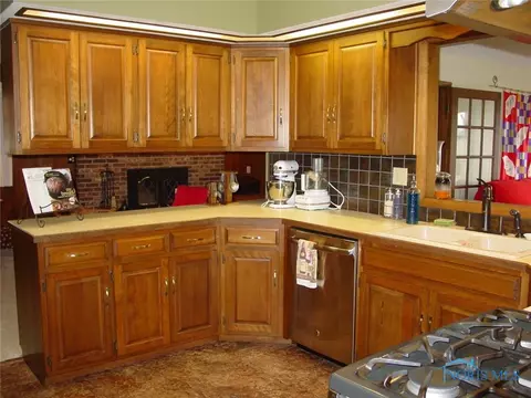 101 Scott Dr, Bryan, OH 43506 photo 3