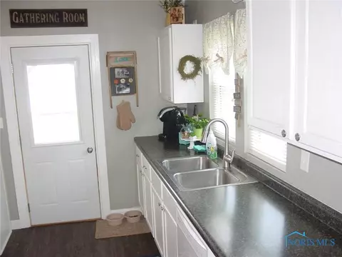 315 E Trevitt St, Bryan, OH 43506 photo 8