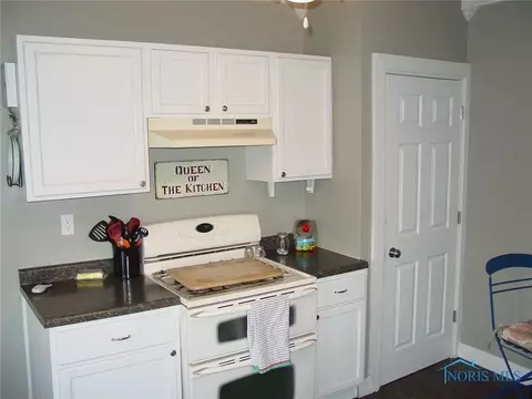 315 E Trevitt St, Bryan, OH 43506 photo 10