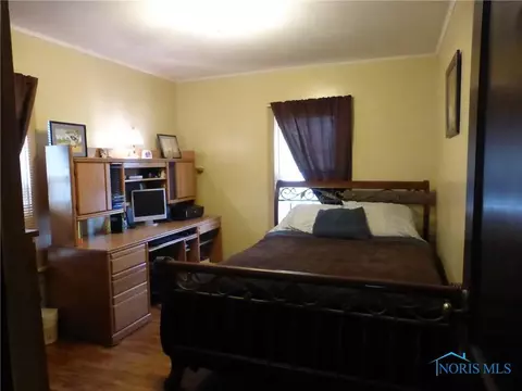 119 N Cherry St, Bryan, OH 43506 photo 9