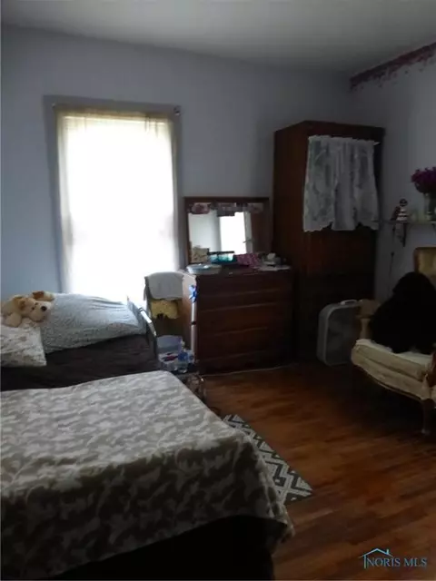 119 N Cherry St, Bryan, OH 43506 photo 10