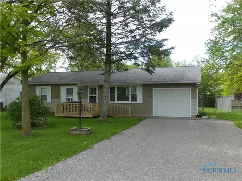 414 E South St, Bryan, OH 43506 photo 1