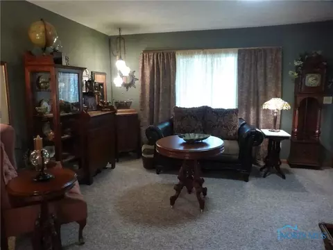 414 E South St, Bryan, OH 43506 photo 6
