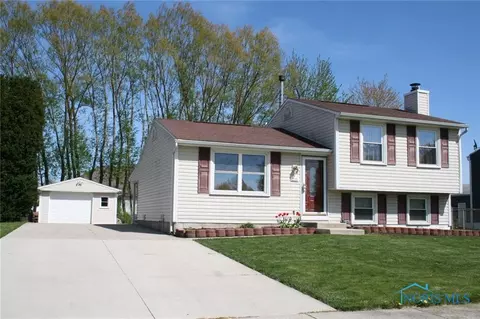 212 Ember Dr, Oregon, OH 43616 photo 21