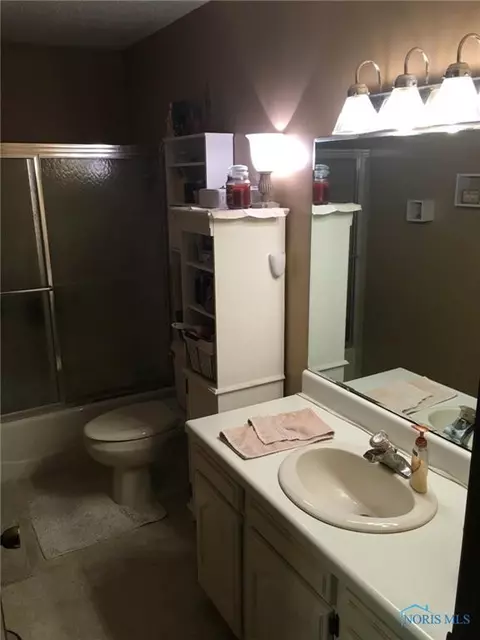 201 Marilyn Dr, Edon, OH 43518 photo 9