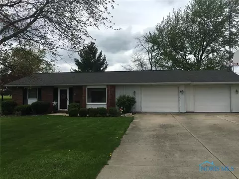 201 Marilyn Dr, Edon, OH 43518 photo 1