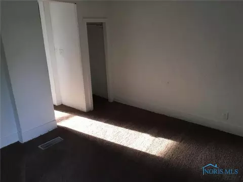 914 S Main St, Bryan, OH 43506 photo 8