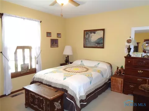 719 Crestview Ave, Bryan, OH 43506 photo 25