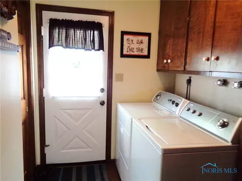 719 Crestview Ave, Bryan, OH 43506 photo 30