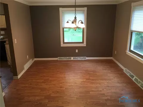 127 Oak Meadows Dr, Bryan, OH 43506 photo 12