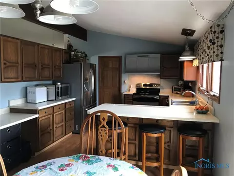 1022 Westfield Ave, Bryan, OH 43506 photo 4