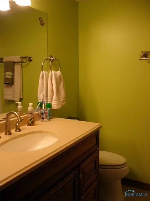 1022 Westfield Ave, Bryan, OH 43506 photo 13