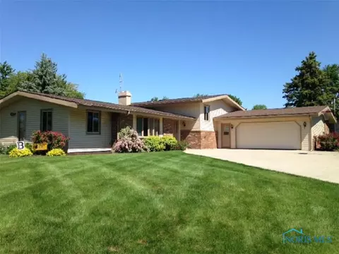 1022 Westfield Ave, Bryan, OH 43506 photo 1