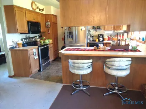 2829 Caldwell Rd, Bradner, OH 43406 photo 7