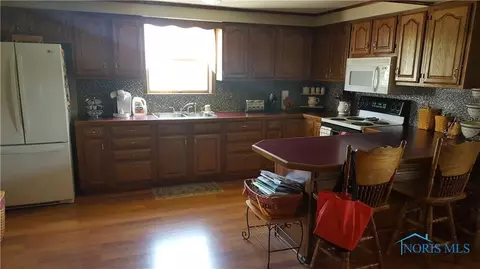 8050 Wayne Rd, Wayne, OH 43466 photo 11