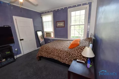 106 E Harrison St, Maumee, OH 43537 photo 17