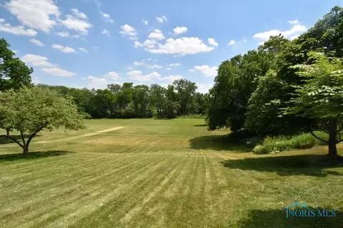 106 E Harrison St, Maumee, OH 43537 photo 23