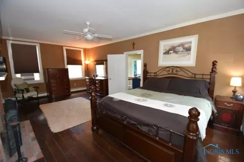 106 E Harrison St, Maumee, OH 43537 photo 14