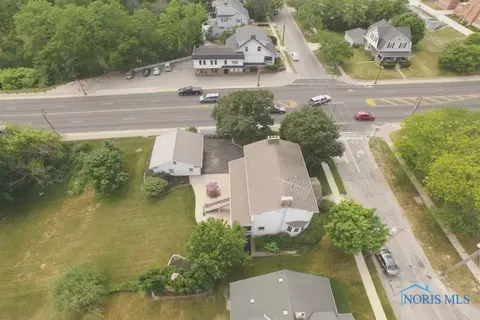 106 E Harrison St, Maumee, OH 43537 photo 34