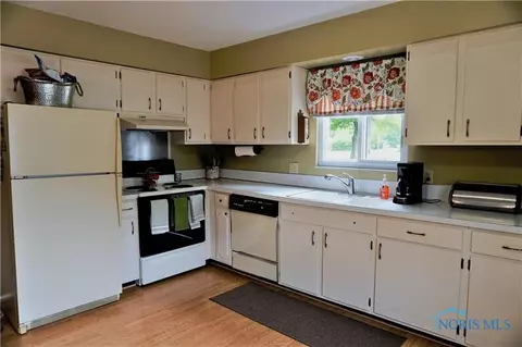 2627 Edgar St, Toledo, OH 43613 photo 12