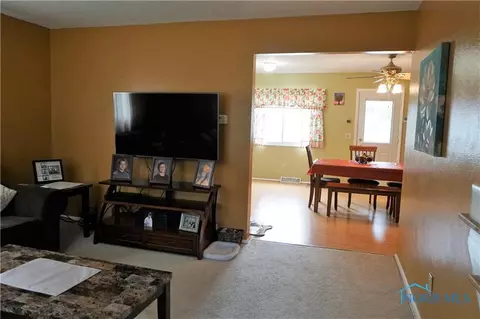 2627 Edgar St, Toledo, OH 43613 photo 5