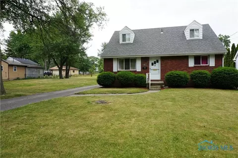 2627 Edgar St, Toledo, OH 43613 photo 2