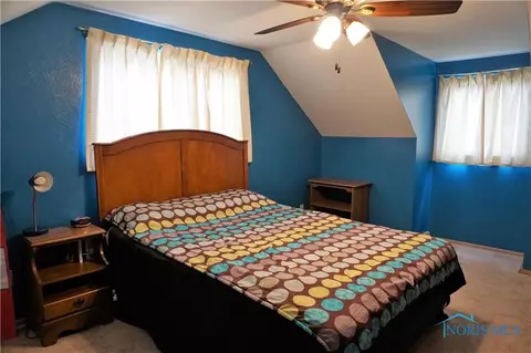 2627 Edgar St, Toledo, OH 43613 photo 22