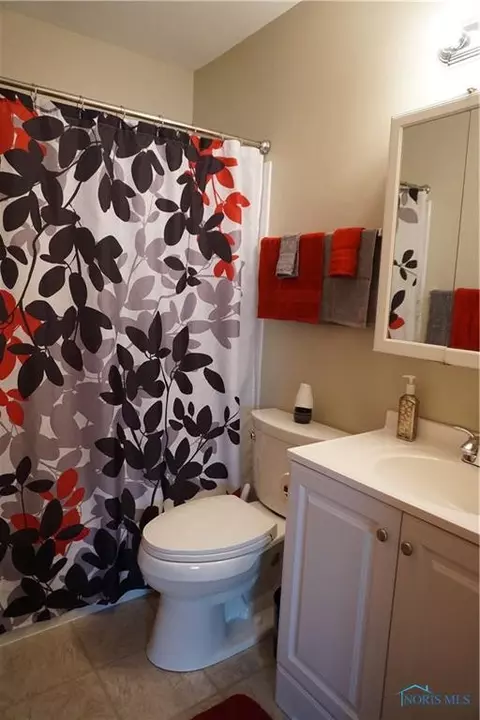 2627 Edgar St, Toledo, OH 43613 photo 14