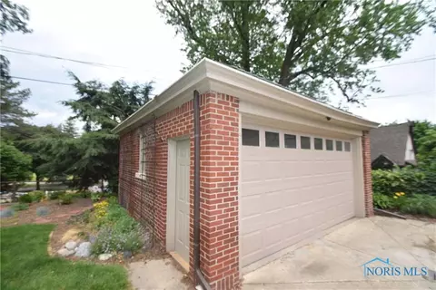 1947 Potomac Dr, Toledo, OH 43607 photo 27