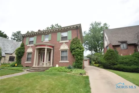 1947 Potomac Dr, Toledo, OH 43607 photo 1