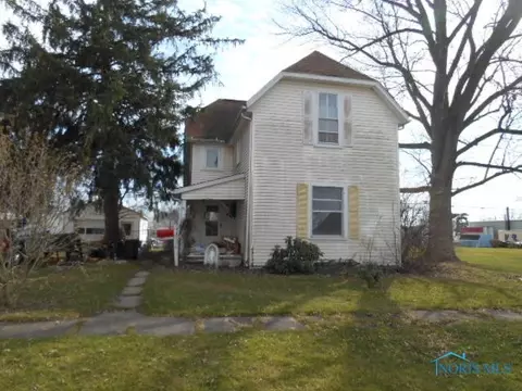 815 W Perry St, Paulding, OH 45879 photo 1