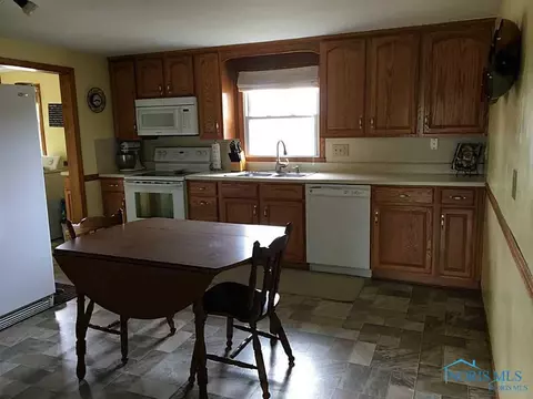 1136 Emerald Rd, Paulding, OH 45879 photo 8