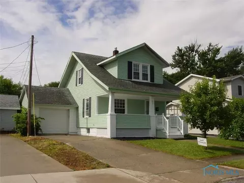 411 Parkview Ave, Bryan, OH 43506 photo 1