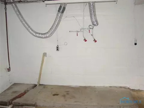 411 Parkview Ave, Bryan, OH 43506 photo 18