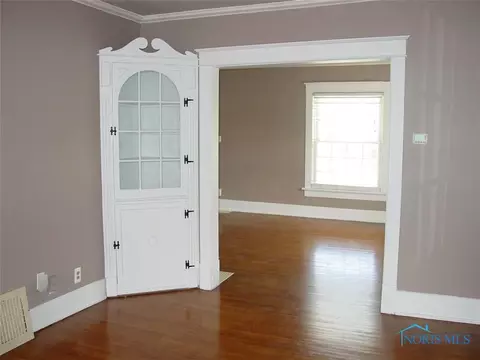 411 Parkview Ave, Bryan, OH 43506 photo 8