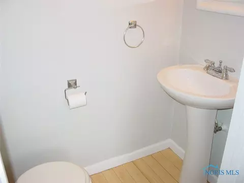 411 Parkview Ave, Bryan, OH 43506 photo 14