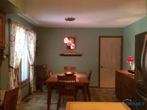 101 Deerfield Cir #A, Bryan, OH 43506 photo 7