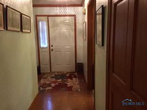 101 Deerfield Cir #A, Bryan, OH 43506 photo 12