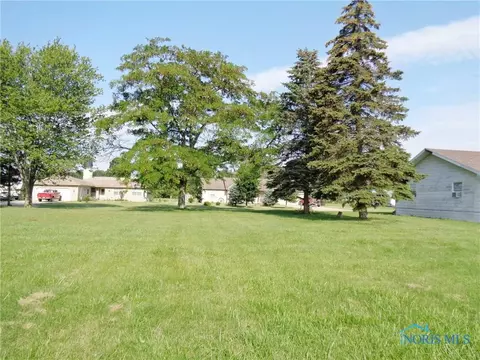 330 S Watson St, Wayne, OH 43466 photo 3