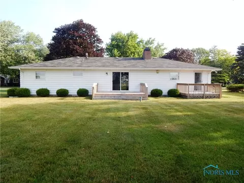 39 Broadview Ave, Luckey, OH 43443 photo 2