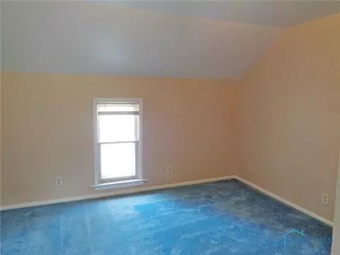 225 E Main St, Wayne, OH 43466 photo 23