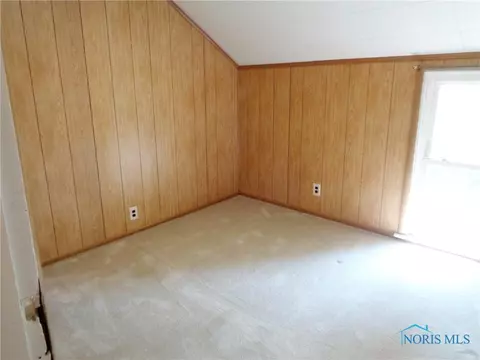 225 E Main St, Wayne, OH 43466 photo 19