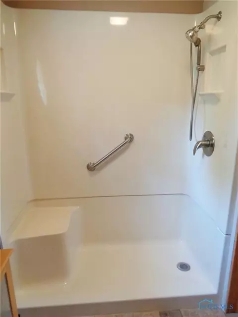 225 E Main St, Wayne, OH 43466 photo 25