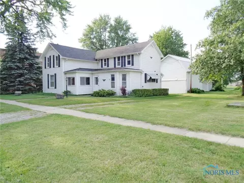 225 E Main St, Wayne, OH 43466 photo 2