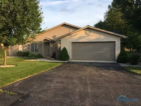 330 Park Pl, Archbold, OH 43502 photo 2