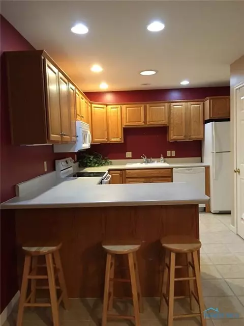 330 Park Pl, Archbold, OH 43502 photo 5